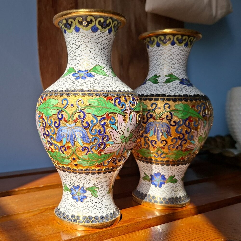 Pair Vintage Chinese Cloisonné 7.25" Vases White Gold Floral Enamel Brass Trim